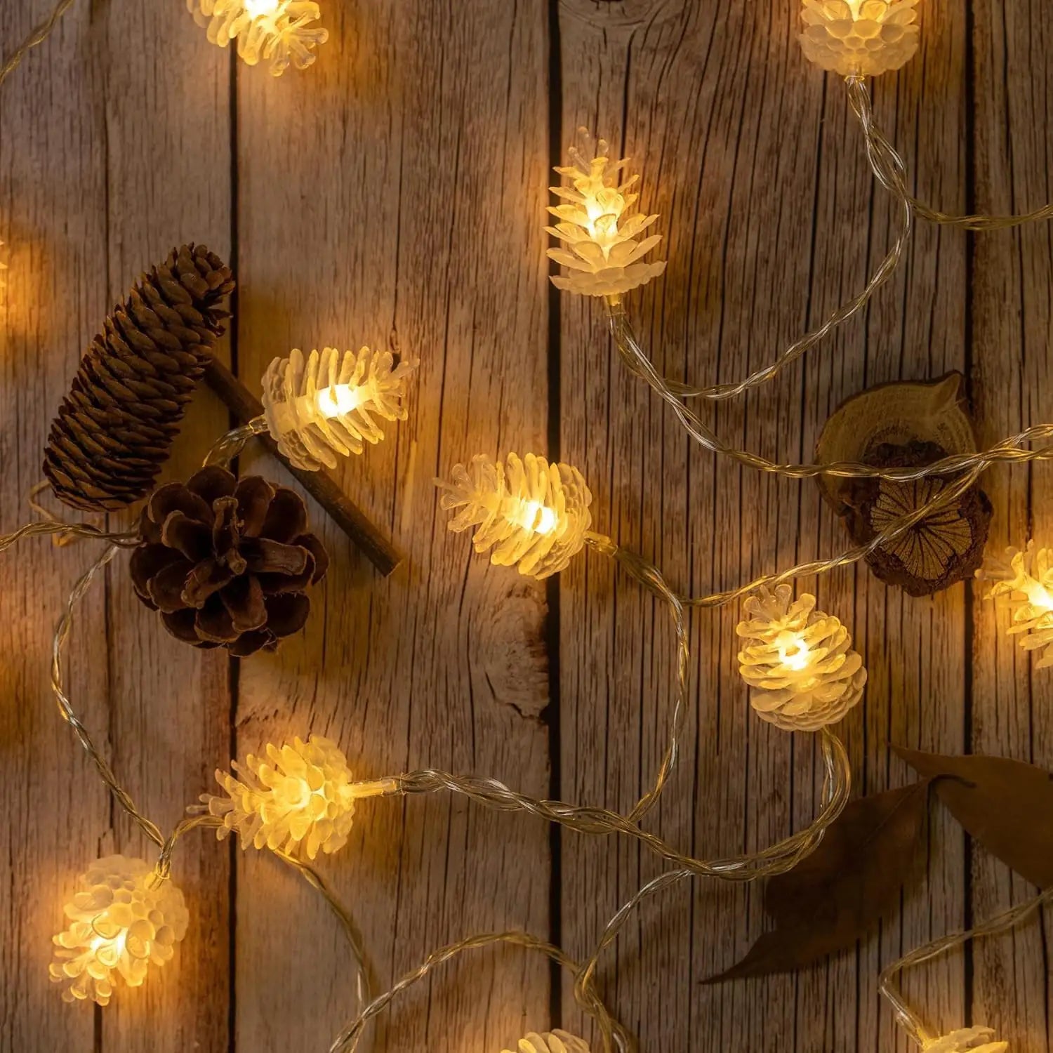 LED Pinecone Home Lamp